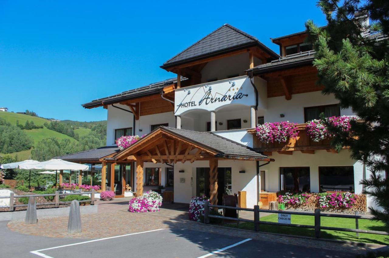 Hotel Arnaria Ortisei Exterior foto